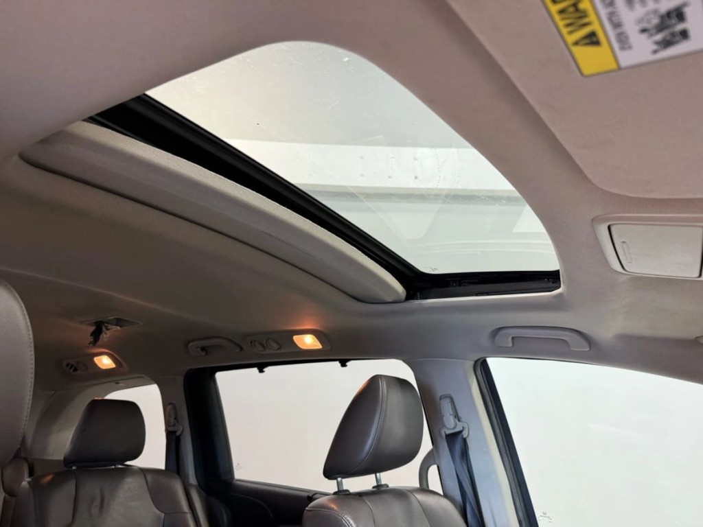 2014 Honda Odyssey Image 30