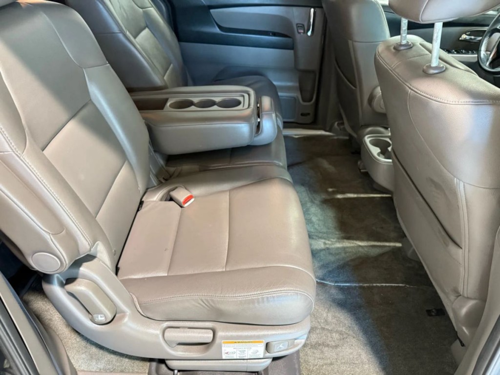 2014 Honda Odyssey Image 32