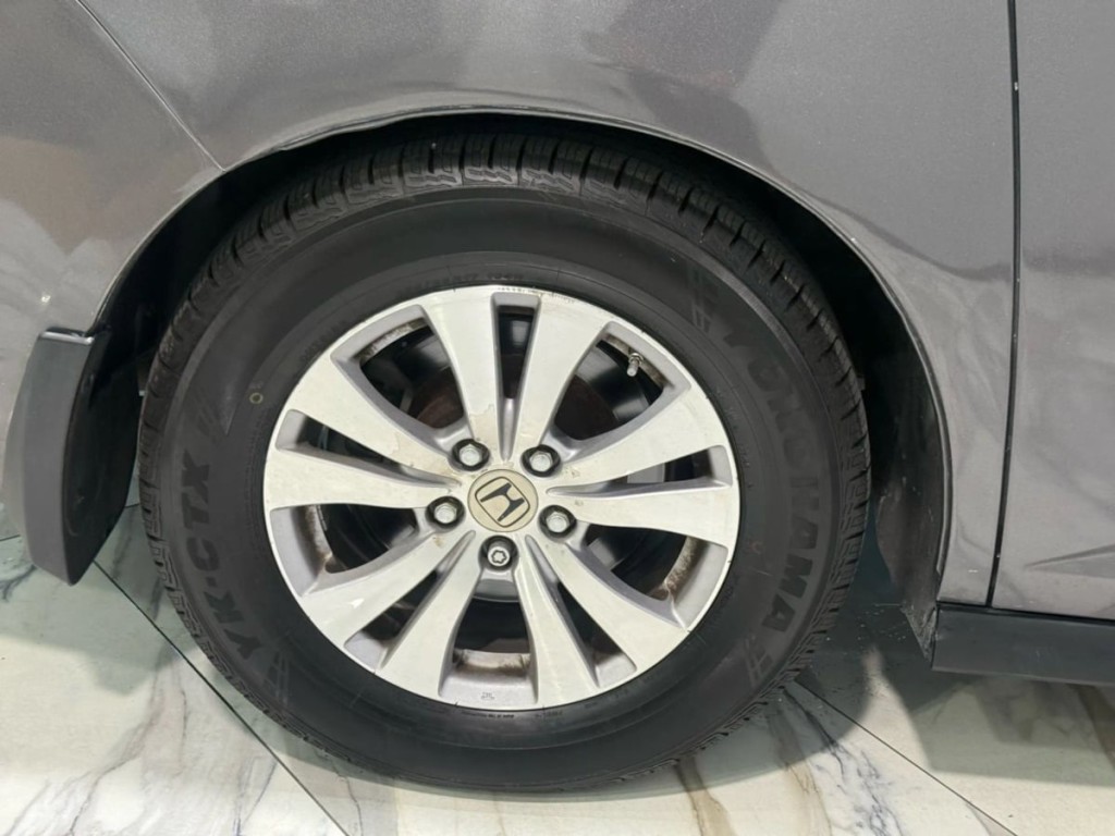 2014 Honda Odyssey Image 34