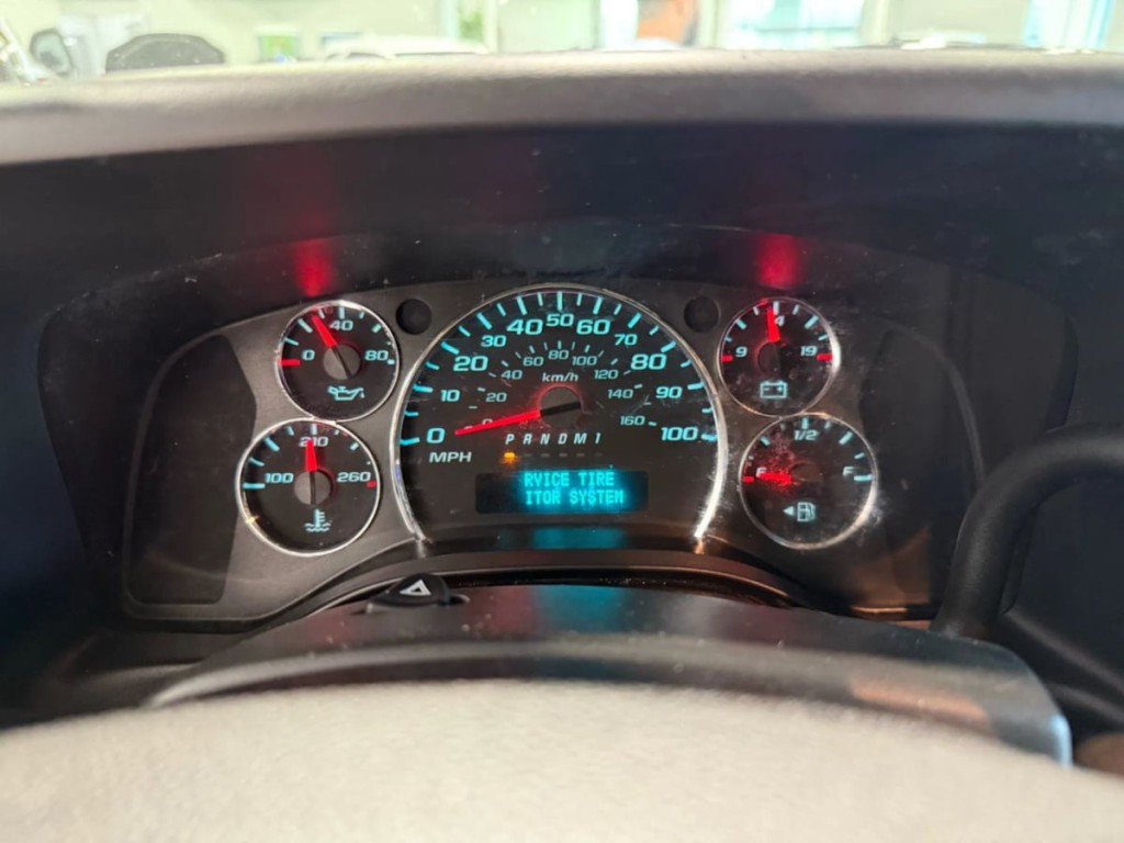 2019 Chevrolet Express Image 19