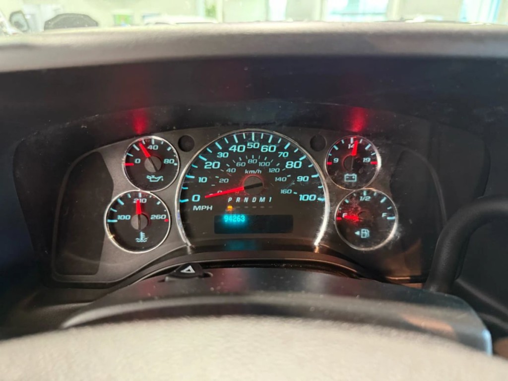2019 Chevrolet Express Image 20