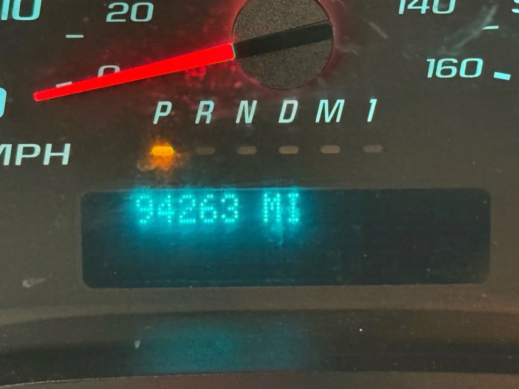 2019 Chevrolet Express Image 21