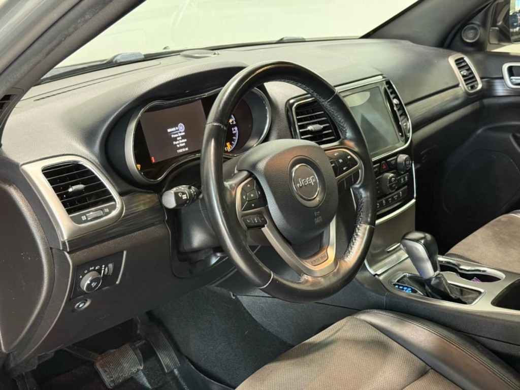 2020 Jeep Grand Cherokee Image 13