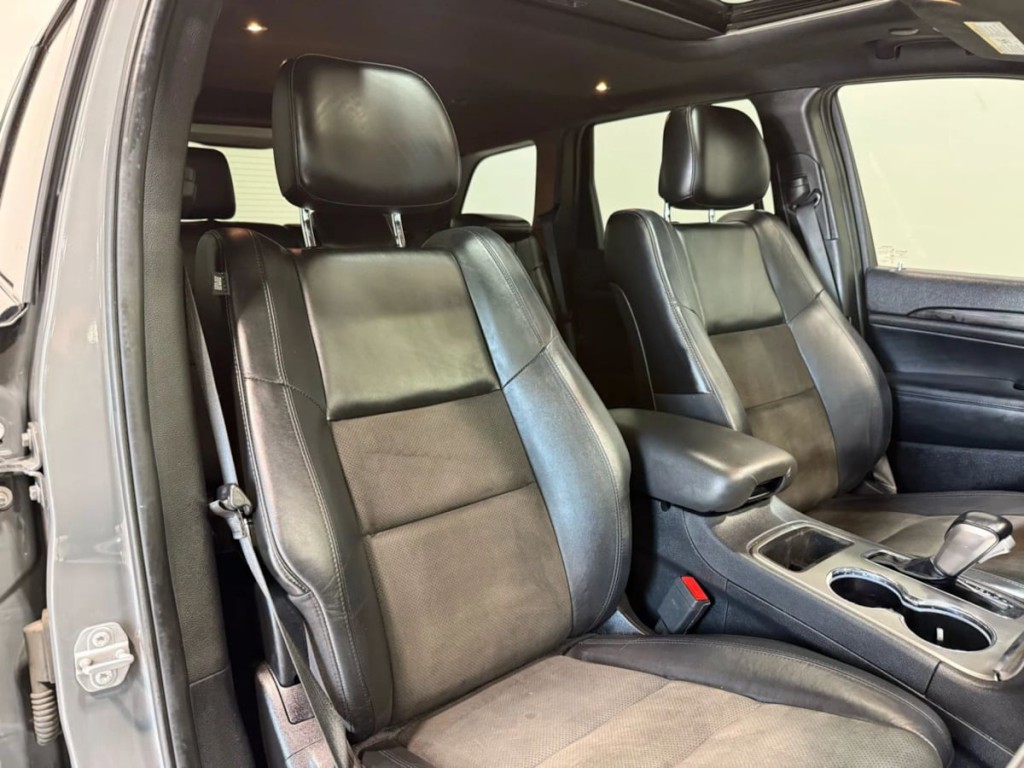 2020 Jeep Grand Cherokee Image 28