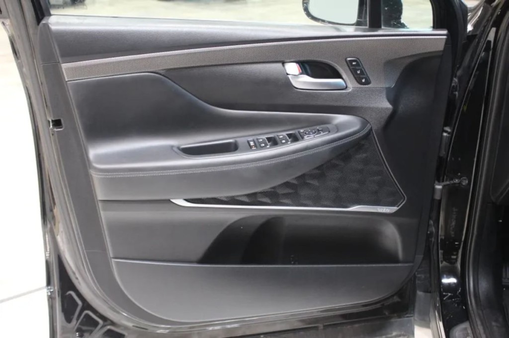 2020 Hyundai Santa Fe Image 8