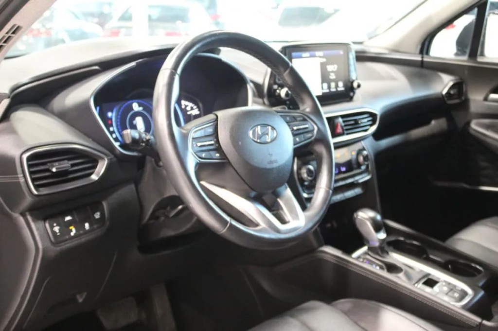 2020 Hyundai Santa Fe Image 9