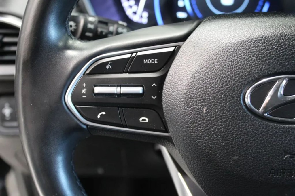 2020 Hyundai Santa Fe Image 14