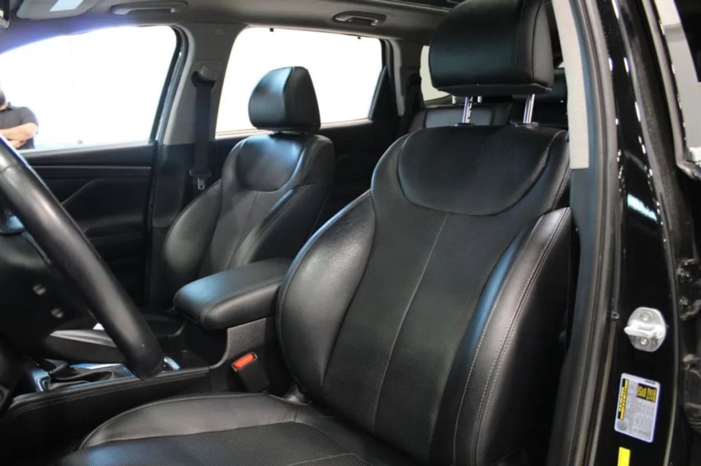 2020 Hyundai Santa Fe Image 19