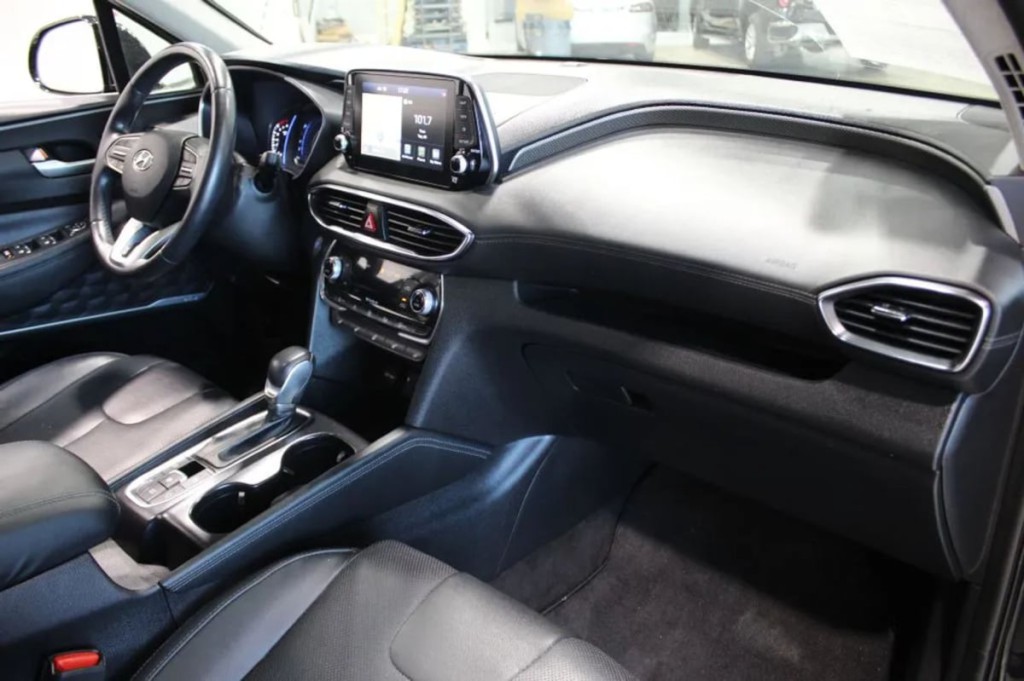 2020 Hyundai Santa Fe Image 23