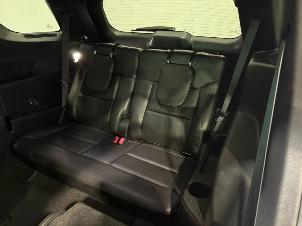 2020 Ford Explorer Image 29