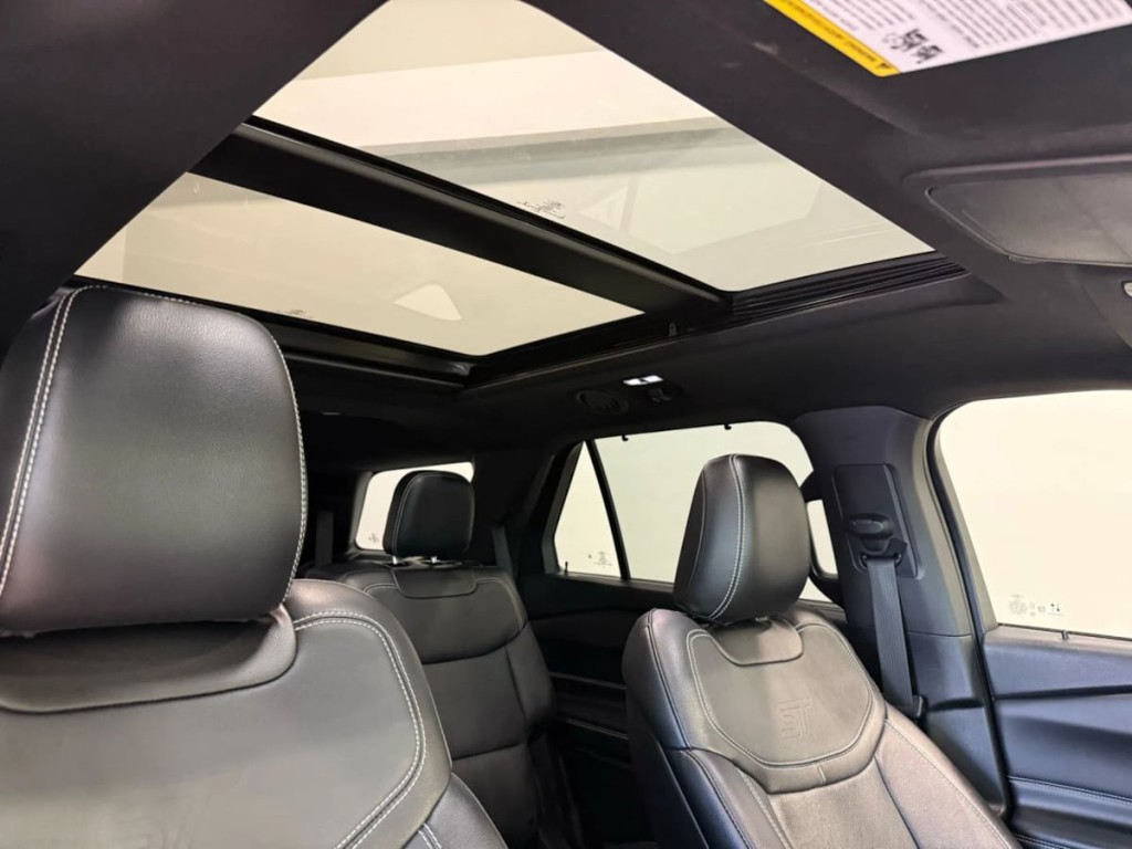 2020 Ford Explorer Image 33