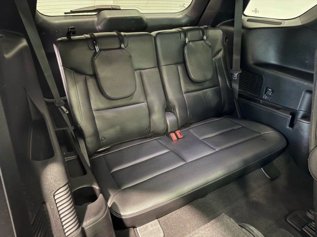 2020 Ford Explorer Image 36
