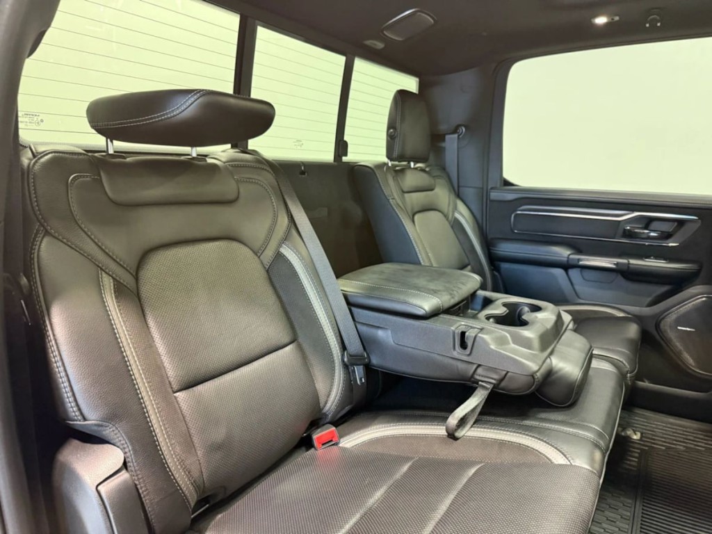 2021 RAM 1500 Image 32