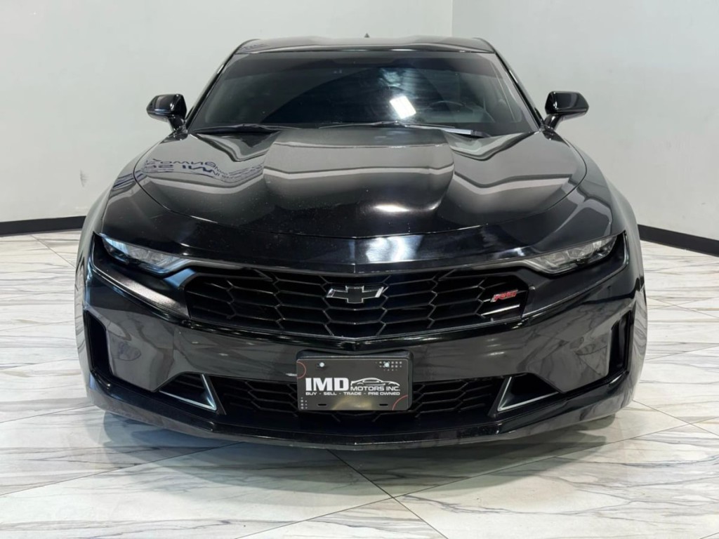 2021 Chevrolet Camaro Image 3