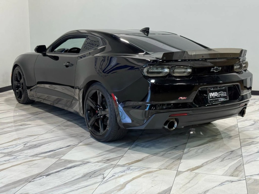 2021 Chevrolet Camaro Image 8