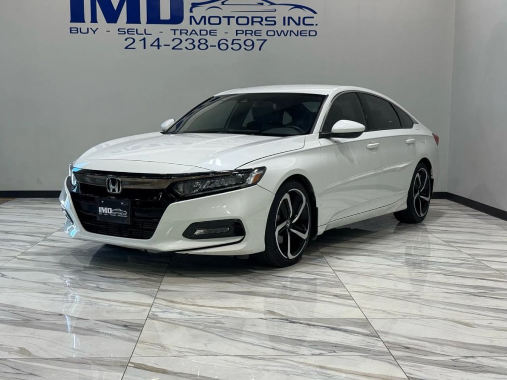 2019 Honda Accord Image 2