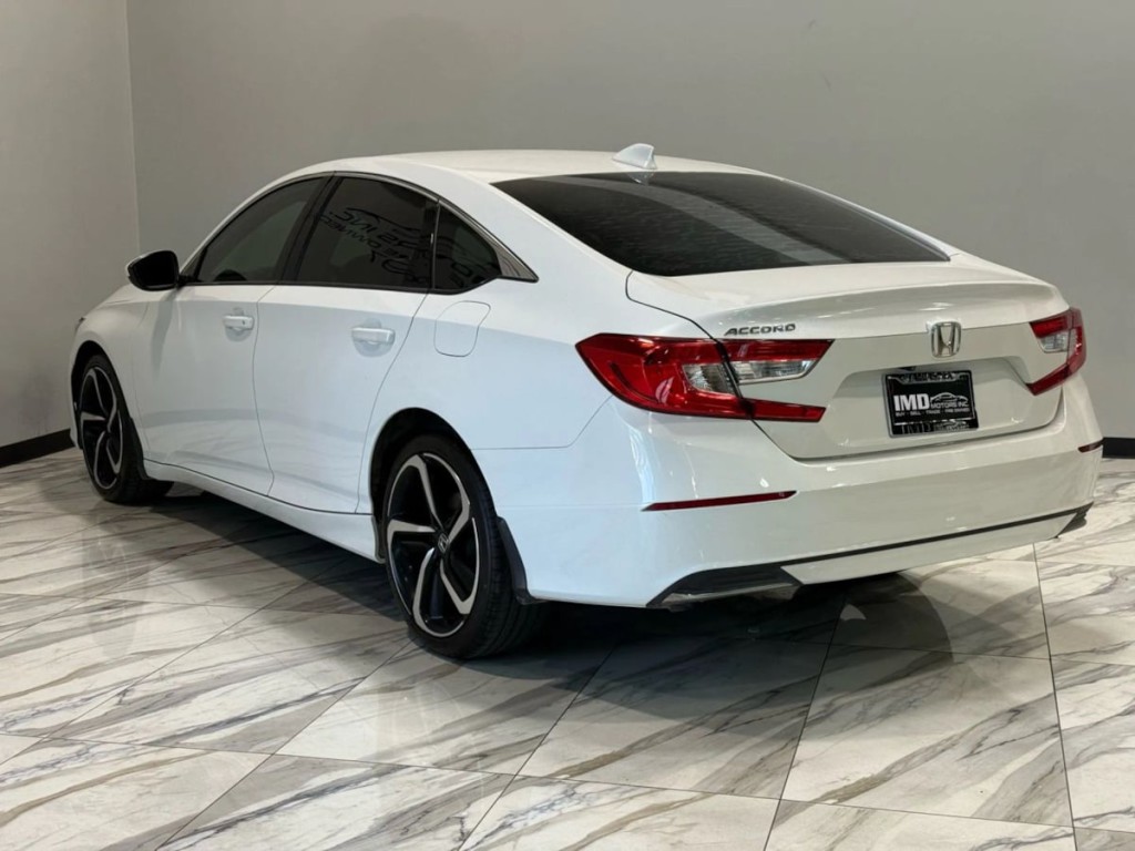 2020 Honda Accord Image 8