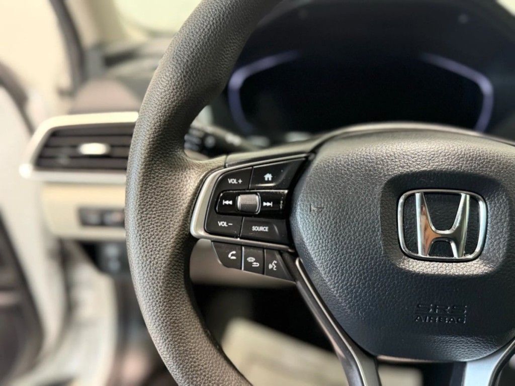 2020 Honda Accord Image 15