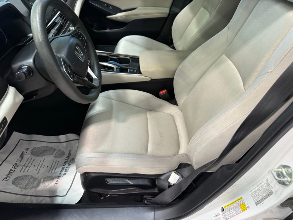 2020 Honda Accord Image 20