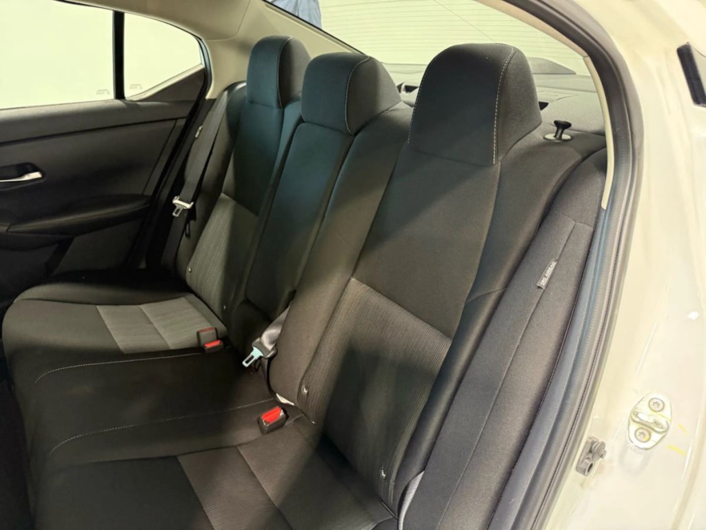 2022 Nissan Sentra Image 23