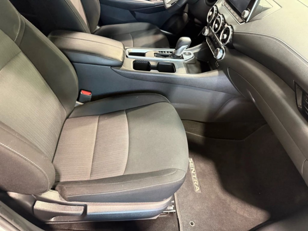 2022 Nissan Sentra Image 27