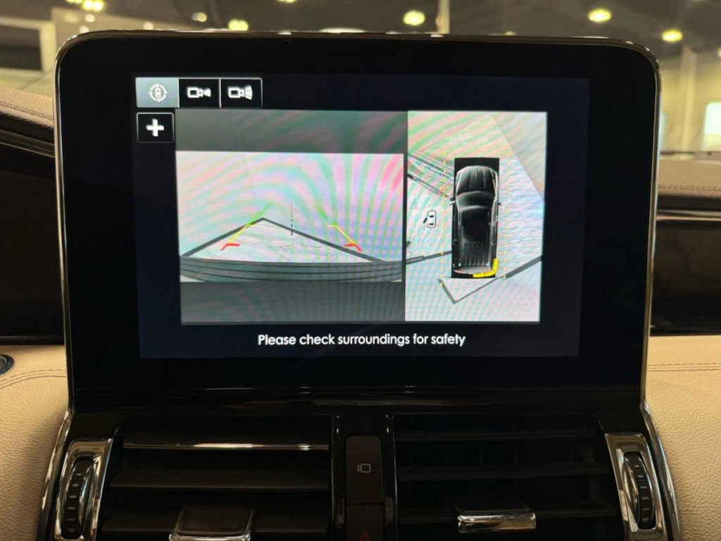 2019 Lincoln Navigator Image 19