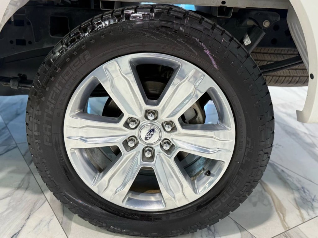 2018 Ford F-150 Image 32