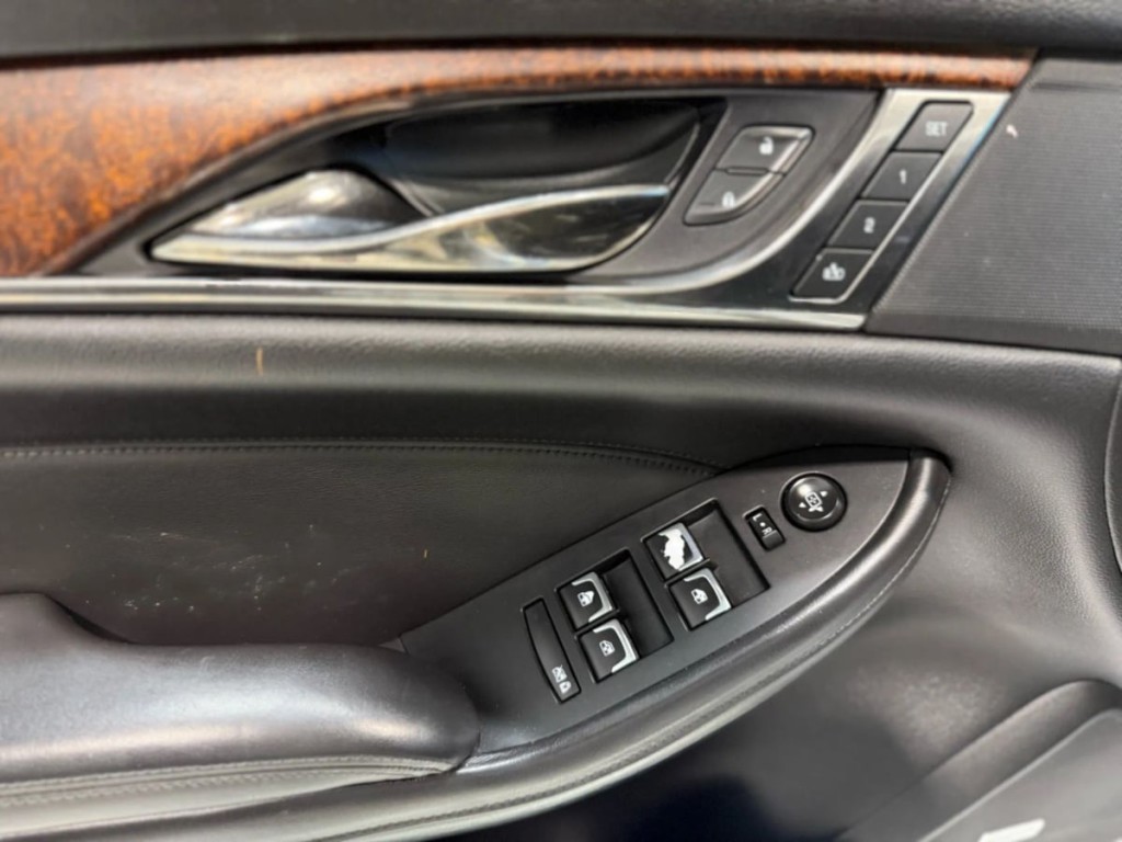 2019 Cadillac CTS Image 13