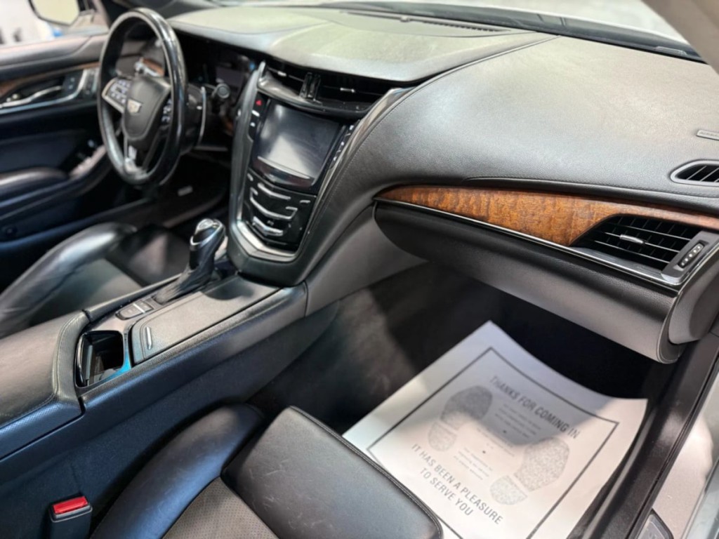 2019 Cadillac CTS Image 25