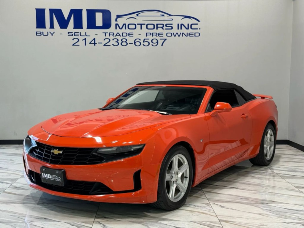 2019 Chevrolet Camaro Image 1