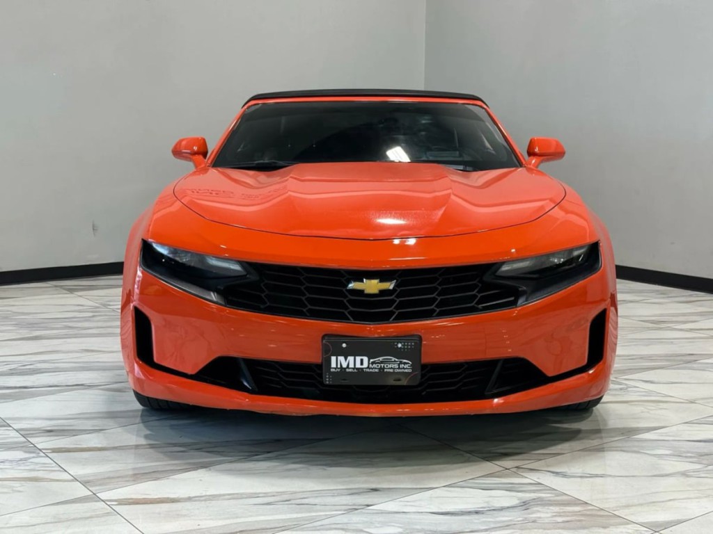 2019 Chevrolet Camaro Image 3