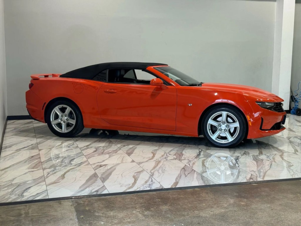 2019 Chevrolet Camaro Image 5