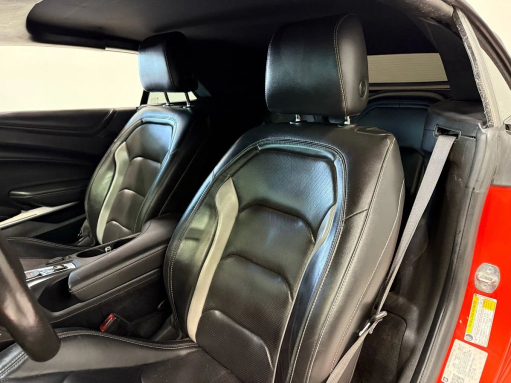 2019 Chevrolet Camaro Image 22