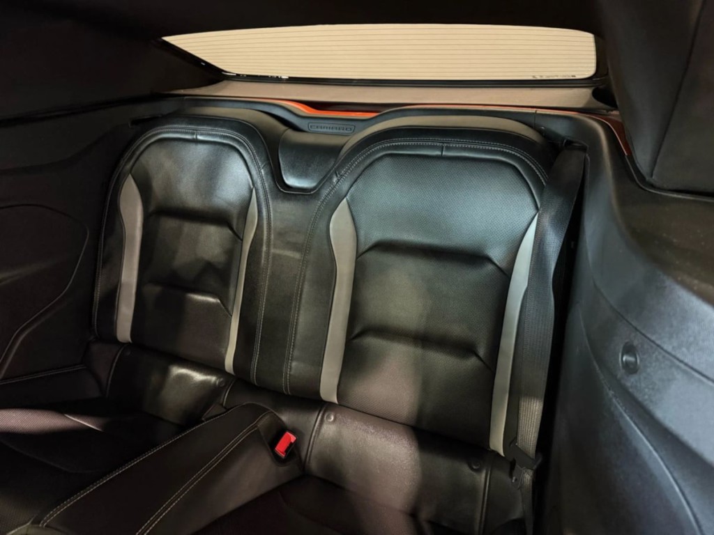 2019 Chevrolet Camaro Image 25