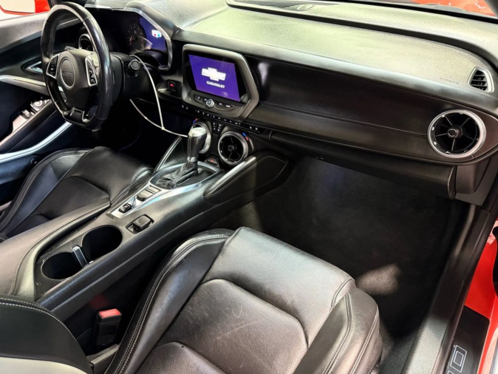 2019 Chevrolet Camaro Image 26