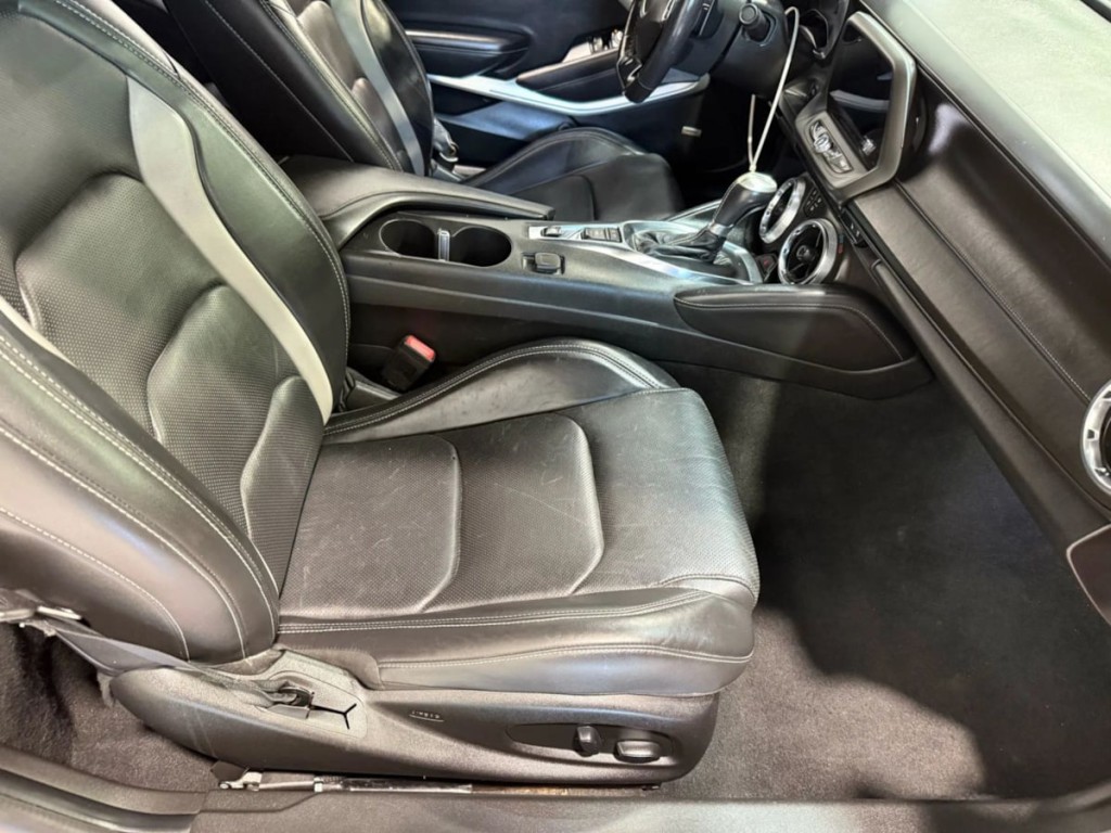 2019 Chevrolet Camaro Image 28