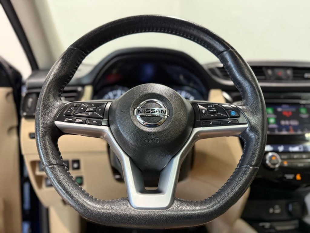 2020 Nissan Rogue Image 16