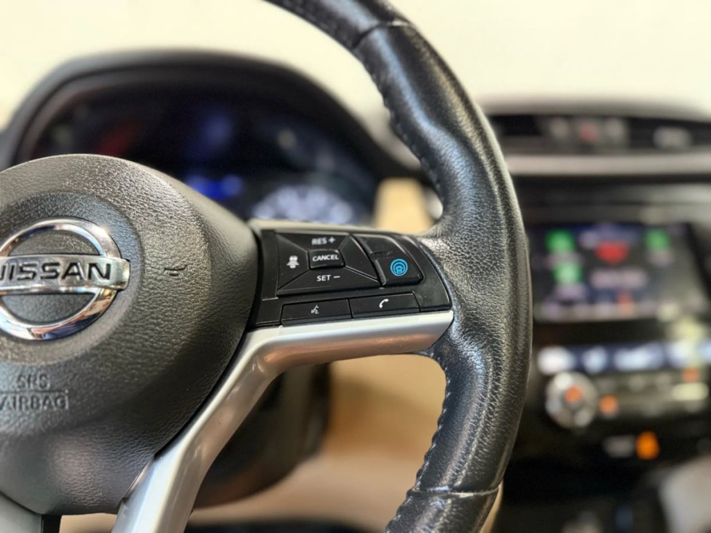 2020 Nissan Rogue Image 18