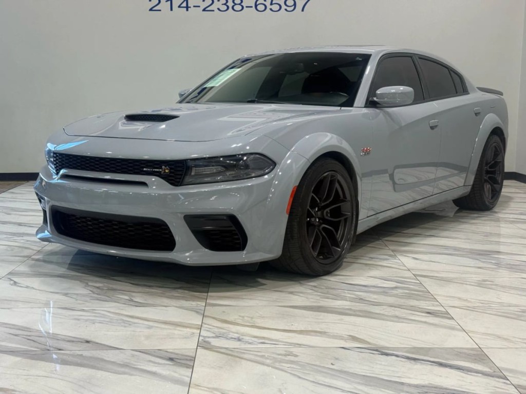 2021 Dodge Charger Image 2