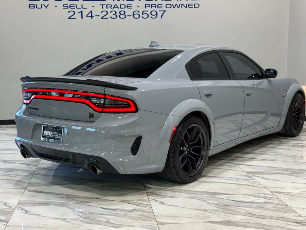 2021 Dodge Charger Image 8