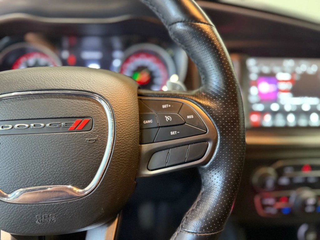 2021 Dodge Charger Image 18