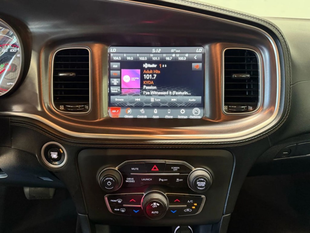 2021 Dodge Charger Image 21