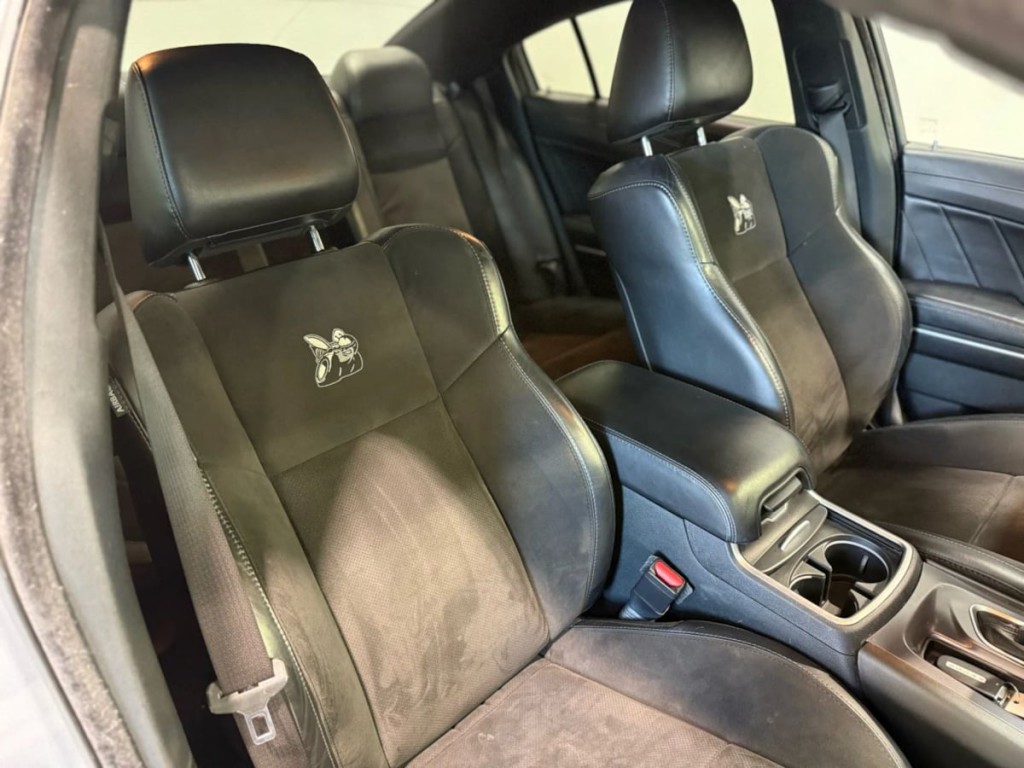 2021 Dodge Charger Image 29