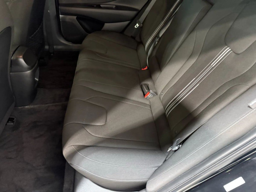 2024 Hyundai Elantra Image 25
