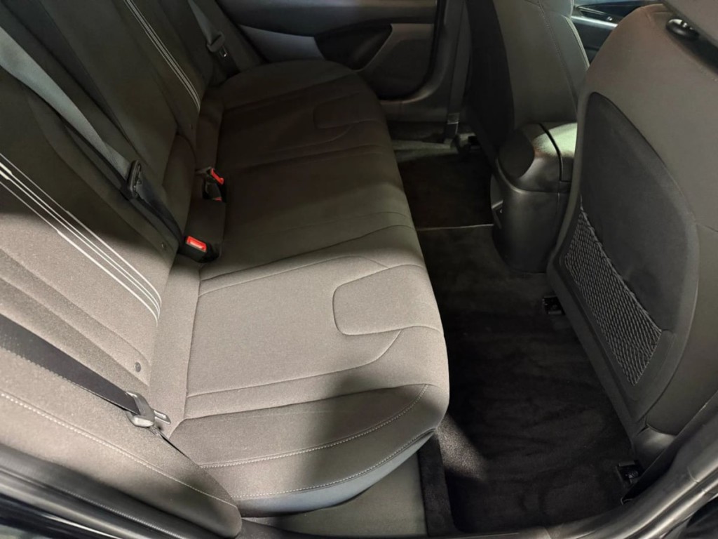 2024 Hyundai Elantra Image 30