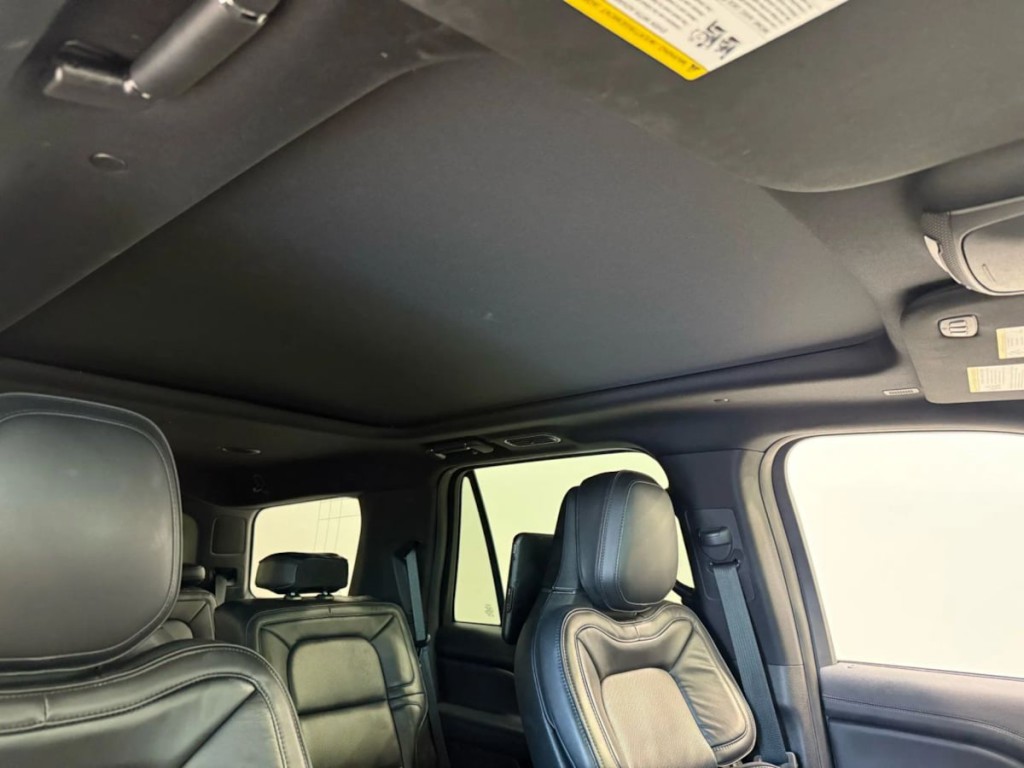 2019 Lincoln Navigator Image 20
