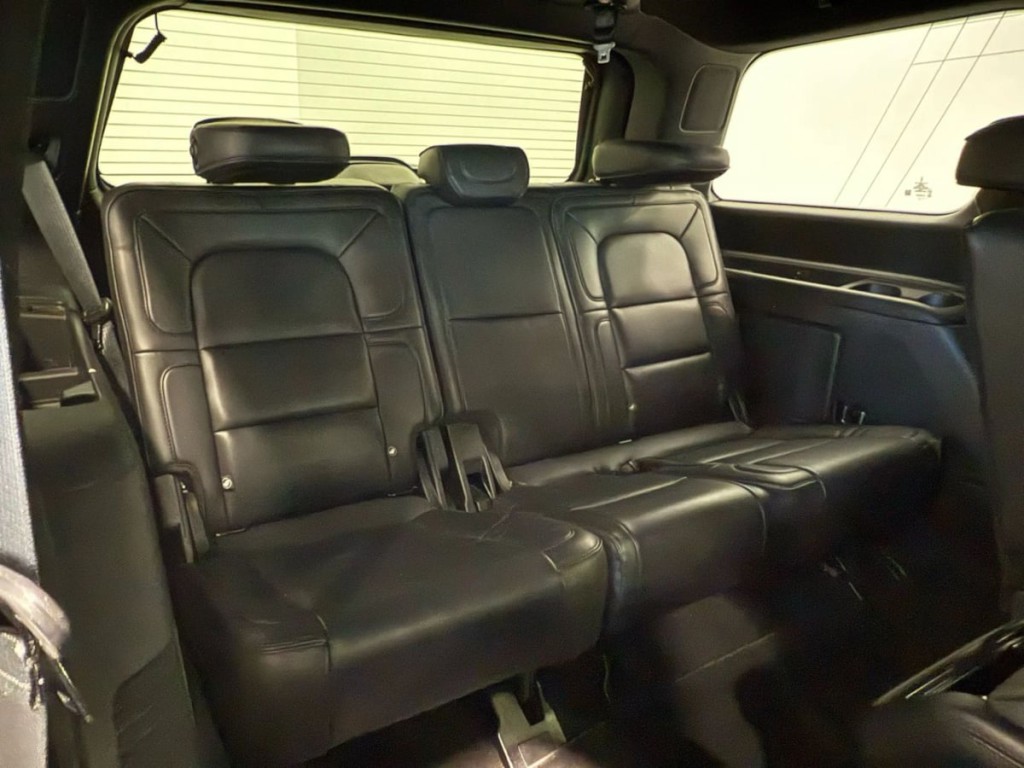 2019 Lincoln Navigator Image 24