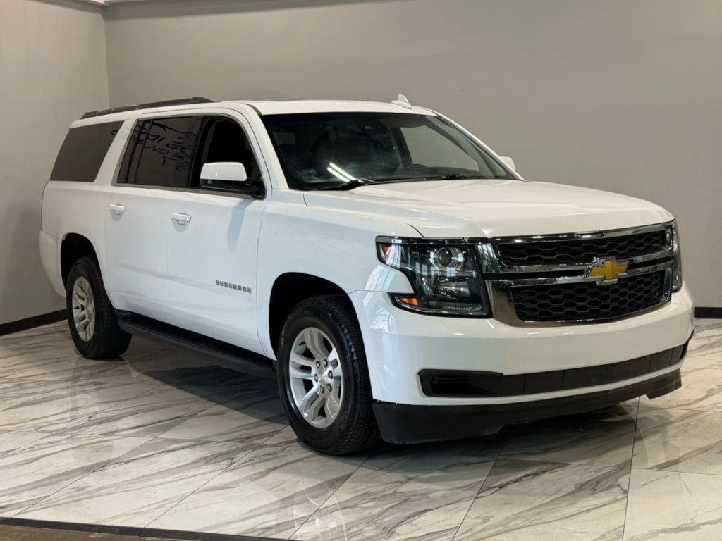 2018 Chevrolet Suburban Image 4