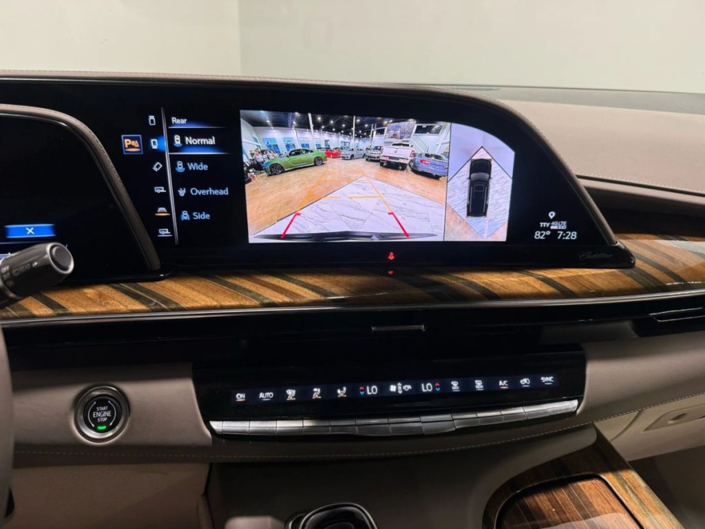 2021 Cadillac Escalade Image 20