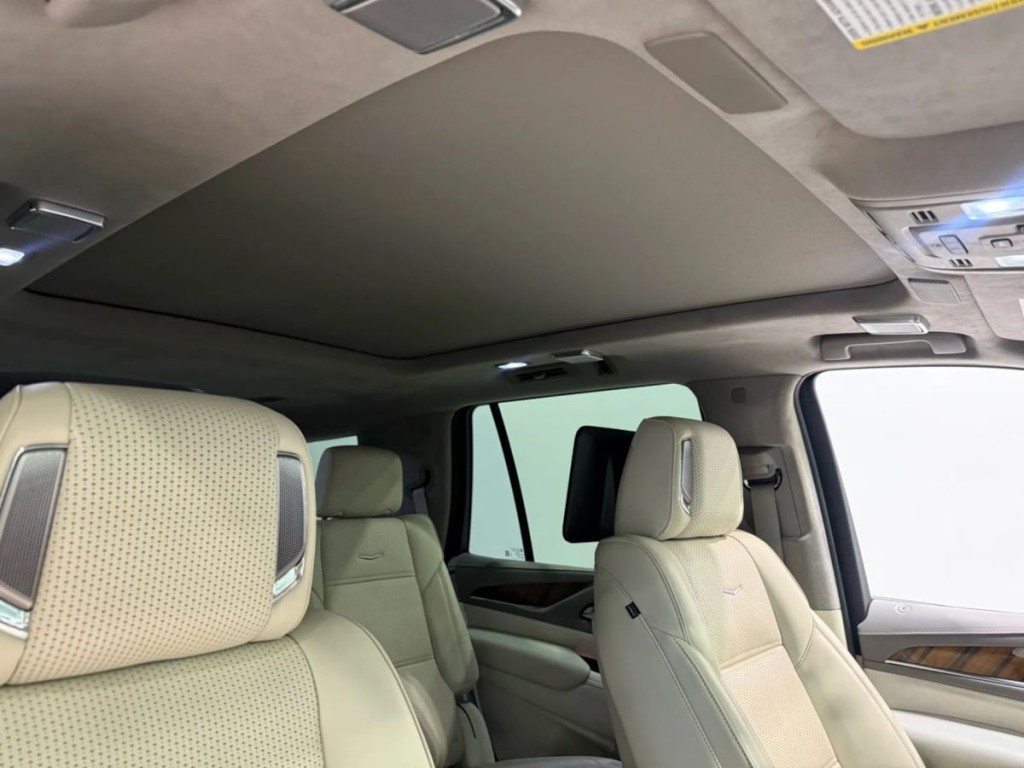2021 Cadillac Escalade Image 29
